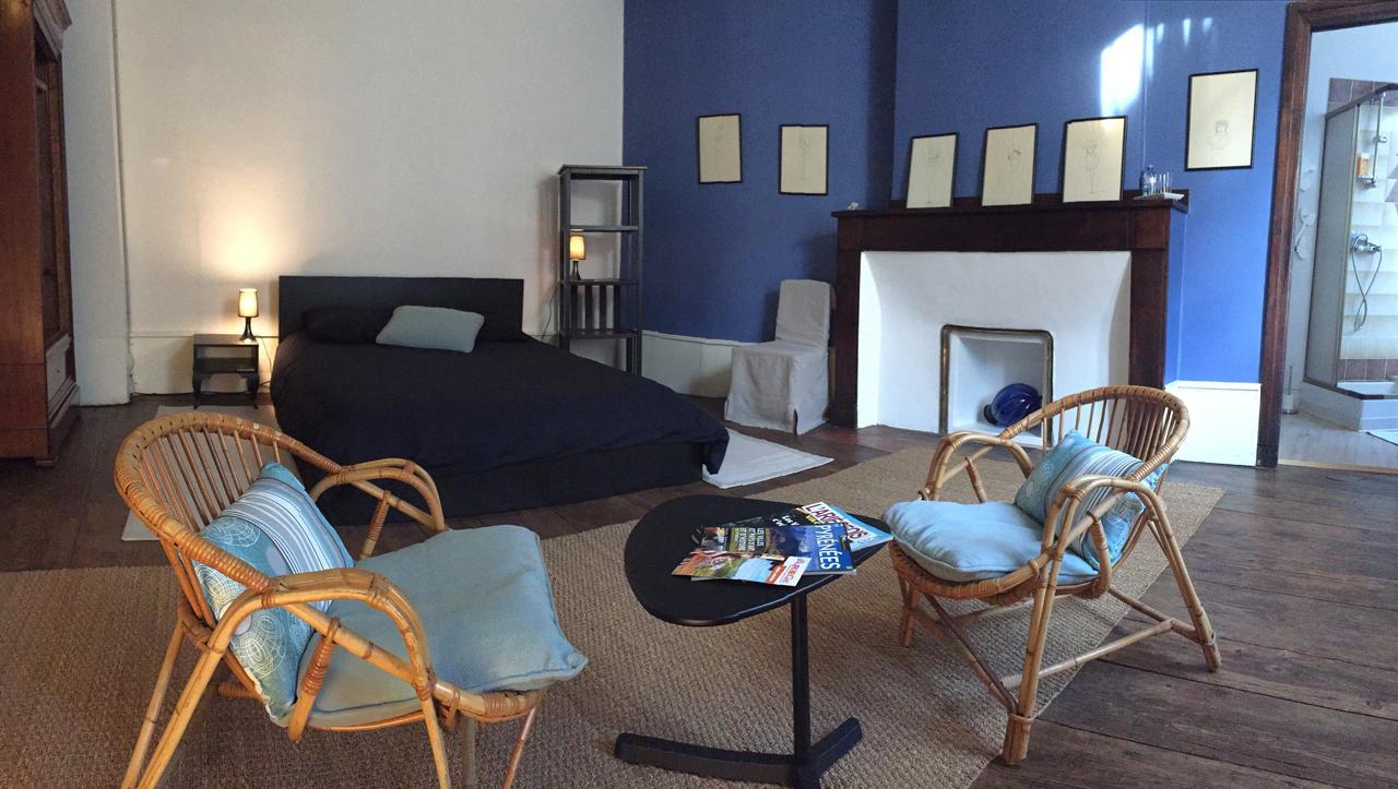 Au Detour Du Larrech Bed and Breakfast Castillon-en-Couserans Εξωτερικό φωτογραφία